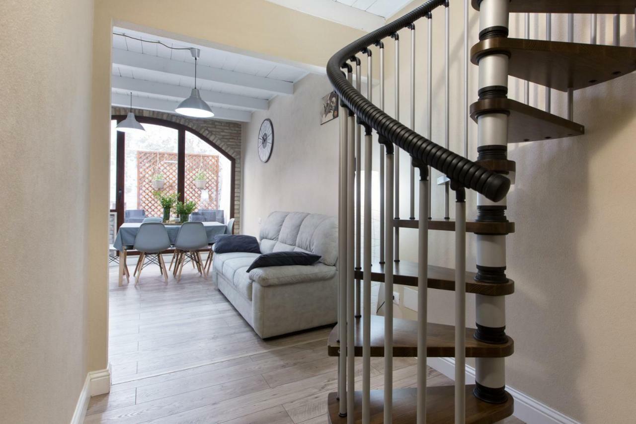 White House Apartment Cagliari